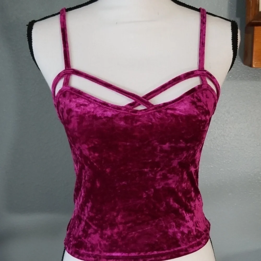 Strappy Crush Velvet Crop
